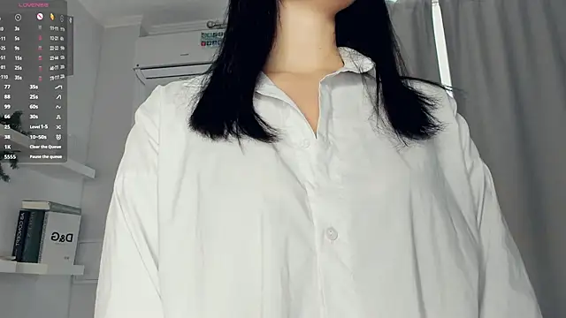 FeliciaKogen online show from March 3, 2026, 7:15 am