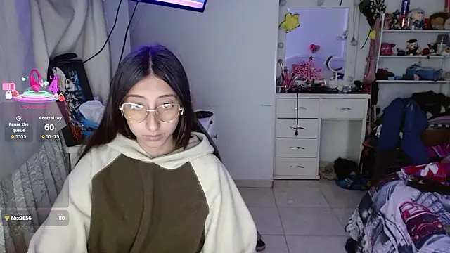 Snapshot of Nanylux chatting on January 9, 2026, 3:13 am Nanylux online show from January 9, 2026, 3:13 am