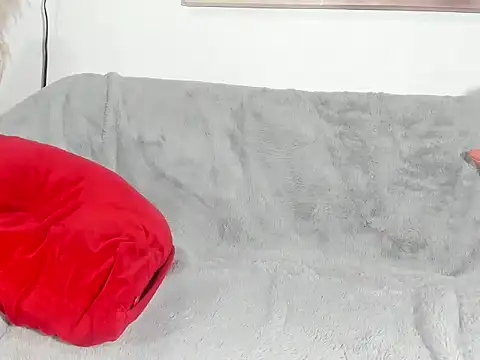 Snapshot of ebony_cristal_1 chatting on December 4, 2025, 5:39 am ebony cristal 1 online show from December 4, 2025, 5:39 am