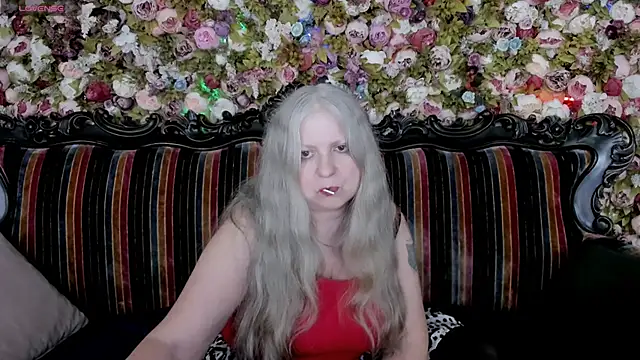mariabelladonna online show from June 17, 2026, 9:03 pm