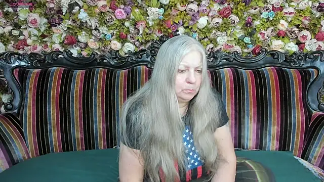 Snapshot of mariabelladonna chatting on February 19, 2026, 10:07 pm mariabelladonna online show from February 19, 2026, 10:07 pm