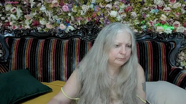 mariabelladonna online show from July 19, 2026, 4:15 pm