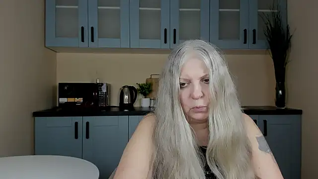 Snapshot of mariabelladonna chatting on March 7, 2026, 10:59 pm mariabelladonna online show from March 7, 2026, 10:59 pm