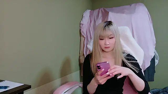 Snapshot of miyu0003 chatting on March 17, 2026, 1:03 pm miyu0003 online show from March 17, 2026, 1:03 pm