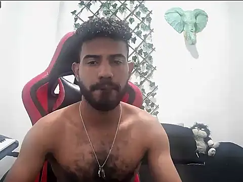 Snapshot of alberthot11 chatting on November 28, 2025, 4:01 am alberthot11 online show from November 28, 2025, 4:01 am