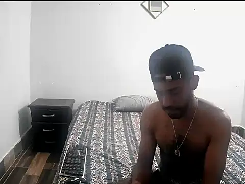 Snapshot of alberthot11 chatting on January 14, 2026, 5:27 pm alberthot11 online show from January 14, 2026, 5:27 pm