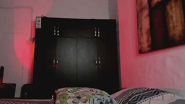 melissaxrose online show from December 1, 2025, 9:48 pm