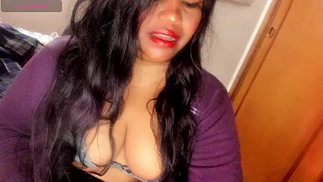 Snapshot of ebonycamelia chatting on July 8, 2026, 10:16 am ebonycamelia online show from July 8, 2026, 10:16 am