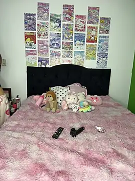 Snapshot of Valen-Foxx1 chatting on March 19, 2026, 5:40 am Valen-Foxx1 online show from March 19, 2026, 5:40 am