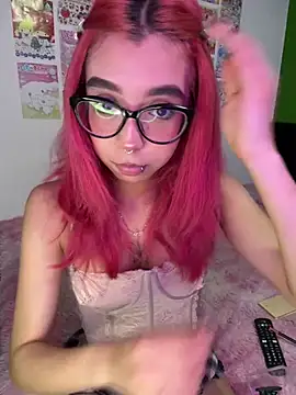 Snapshot of Valen-Foxx1 chatting on March 17, 2026, 5:43 am Valen-Foxx1 online show from March 17, 2026, 5:43 am