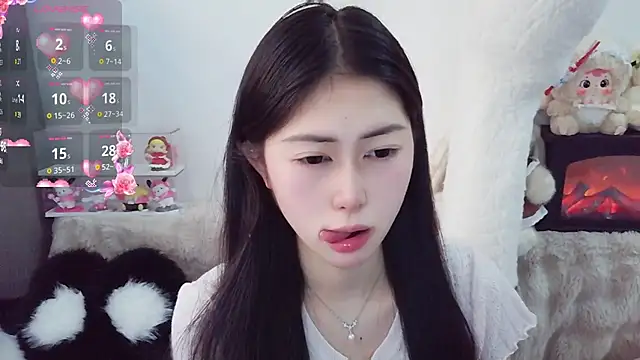 TuTu-077 online show from May 4, 2026, 7:11 am