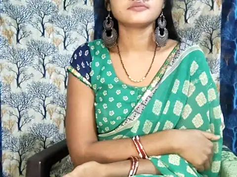 Snapshot of Sassy_Shanvi chatting on December 21, 2025, 11:27 pm Sassy Shanvi online show from December 21, 2025, 11:27 pm