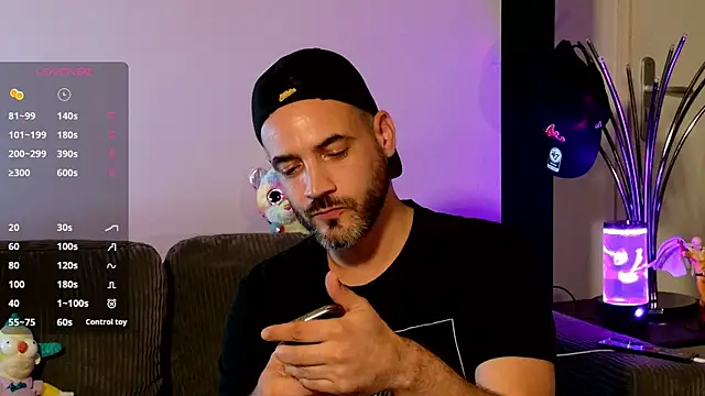 UnfilledOffal online show from August 9, 2026, 1:02 am