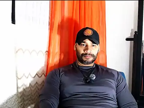musclehetero online show from May 20, 2026, 8:11 am