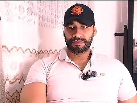 musclehetero online show from May 21, 2026, 5:21 pm