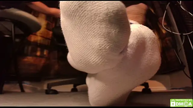 Snapshot of justshutupandwatch chatting on February 20, 2026, 6:37 am justshutupandwatch online show from February 20, 2026, 6:37 am