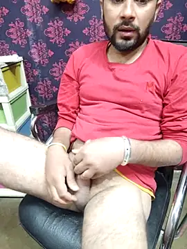 Cute Lucky online show from November 29, 2025, 4:01 am