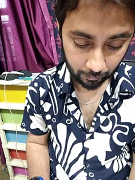 Cute Lucky online show from March 6, 2026, 9:04 am