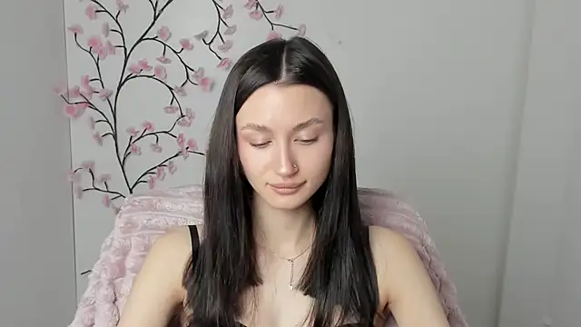Stella XO online show from May 5, 2026, 5:21 am