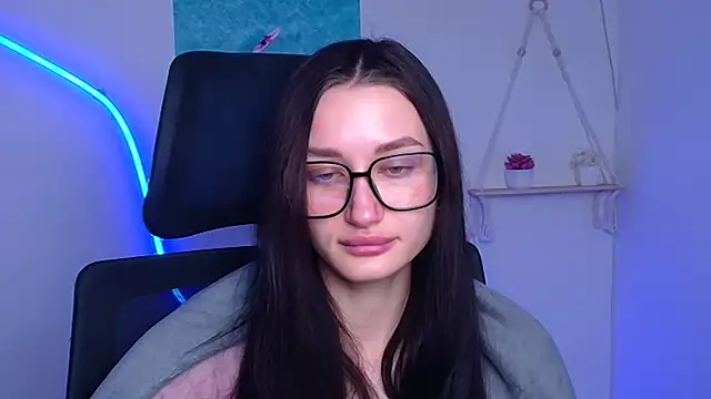 Stella XO online show from February 10, 2026, 6:34 am