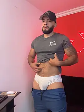 Snapshot of Mike_savage3 chatting on March 13, 2026, 12:21 pm Mike savage3 online show from March 13, 2026, 12:21 pm