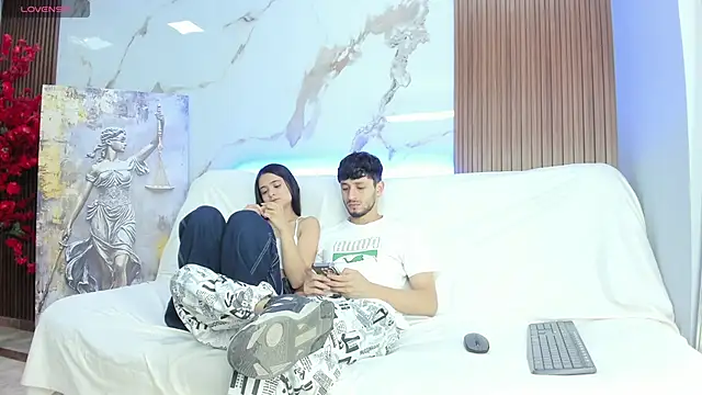 dracke and zara online show from June 5, 2026, 12:33 pm