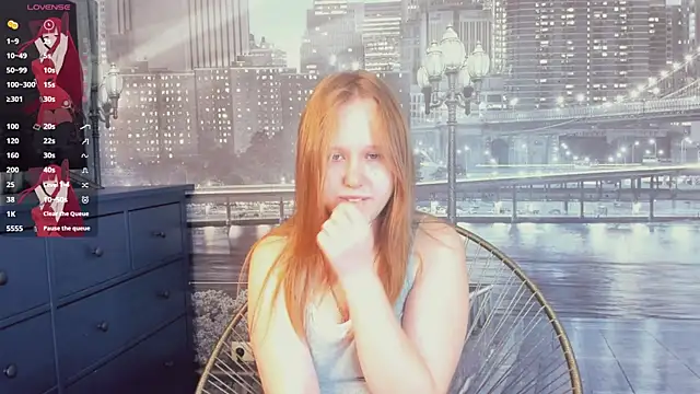 Snapshot of VoidElaris chatting on June 20, 2026, 9:53 pm VoidElaris online show from June 20, 2026, 9:53 pm