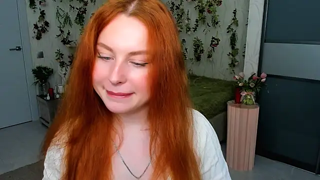 AirySilhouette online show from June 19, 2026, 4:02 pm