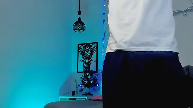 Ostin Saints online show from December 17, 2025, 4:12 pm