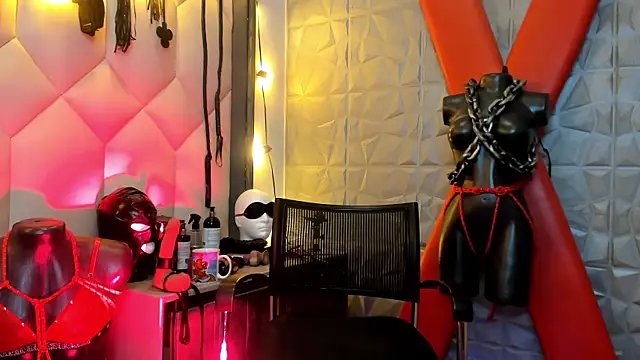 ArhyFoxx1 online show from July 13, 2026, 6:40 pm