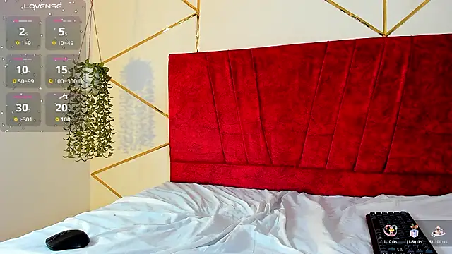 Julieta Lein  online show from February 4, 2026, 8:15 pm