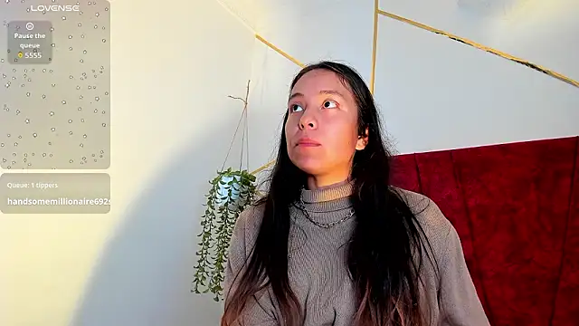 Julieta Lein  online show from January 31, 2026, 7:12 pm