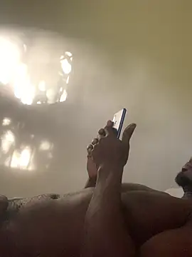 laperson online show from March 18, 2026, 11:35 am