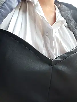 Snapshot of JustSamantha_ chatting on August 4, 2026, 12:53 pm JustSamantha online show from August 4, 2026, 12:53 pm