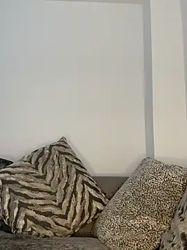 BootyQueenApril online show from January 10, 2026, 2:12 pm