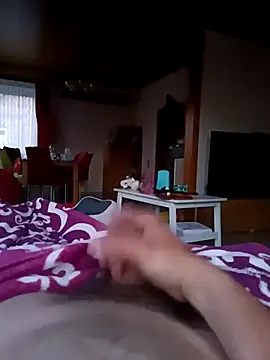 Deutscherpenis online show from May 2, 2026, 3:34 am