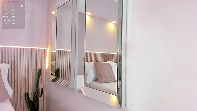 CathaWheels online show from November 22, 2025, 5:28 am