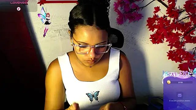 Snapshot of chleo_rosse chatting on July 17, 2026, 3:15 am chleo rosse online show from July 17, 2026, 3:15 am