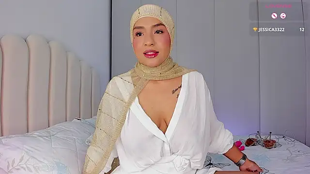 Amira-Zahra online show from March 24, 2026, 10:15 am