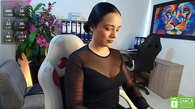 Adri Miller online show from May 11, 2026, 1:23 pm