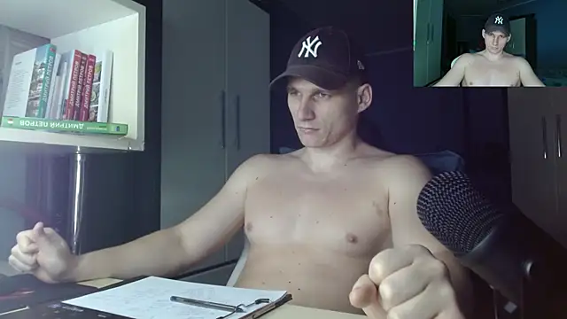 Poliglotjoe1 online show from November 29, 2025, 7:08 am