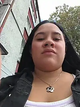 Snapshot of Kendra-daring chatting on July 28, 2026, 5:34 pm Kendra-daring online show from July 28, 2026, 5:34 pm
