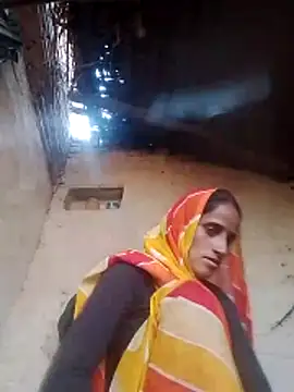 Snapshot of Xxx_suhana chatting on May 28, 2026, 1:24 am Xxx suhana online show from May 28, 2026, 1:24 am