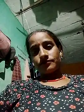 Snapshot of Xxx_suhana chatting on March 15, 2026, 5:20 pm Xxx suhana online show from March 15, 2026, 5:20 pm