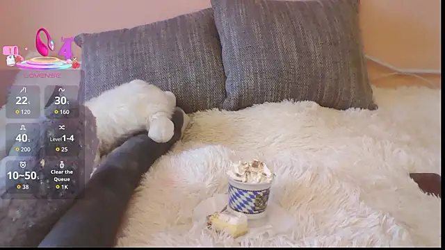 LisaHoneyLisa online show from February 1, 2026, 8:56 am