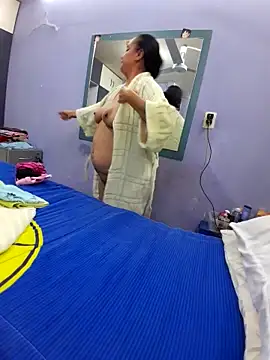 Parehahotmex online show from November 26, 2025, 8:25 am