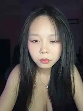 Kiee-lee online show from June 22, 2026, 2:03 pm
