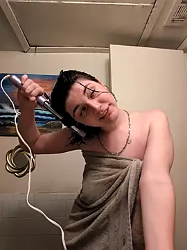 Kora Kat online show from April 13, 2026, 12:14 am