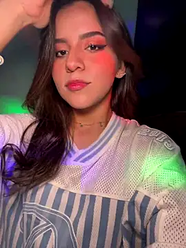  Sweetlove  online show from December 20, 2025, 12:02 am