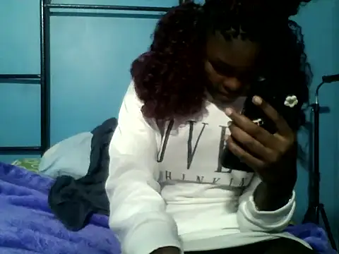 Snapshot of VirginPrincess06 chatting on March 12, 2026, 10:19 am VirginPrincess06 online show from March 12, 2026, 10:19 am